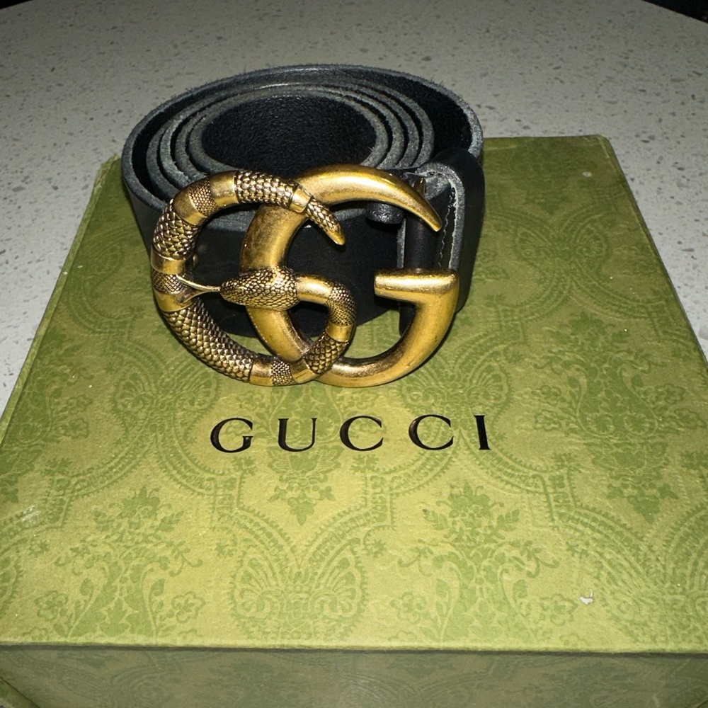 Gucci Double G snake buckle belt
